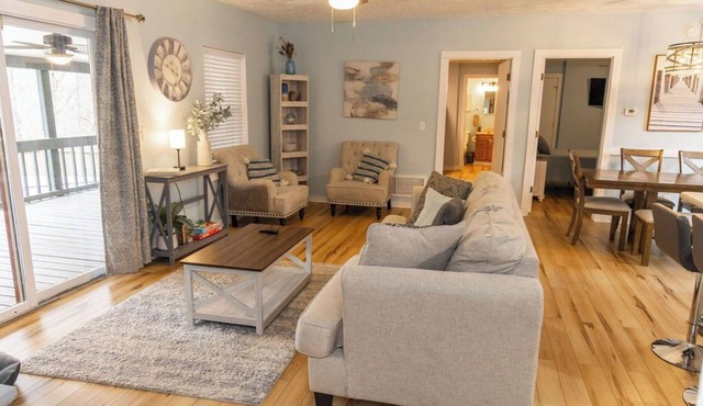 4 Bed | Hot Tub | Close to IU | Pet Friendly