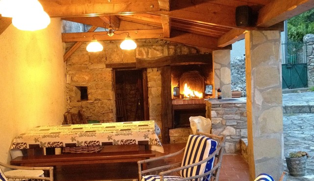 4 Bed House With Plenty Of Outdoor Space In The Foothills Of The Massif Central