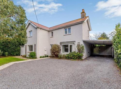 4 Bed in Bembridge IC070