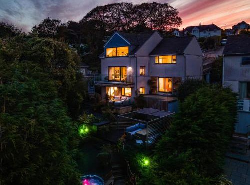 4 Bed in Carbis Bay oc-m30075