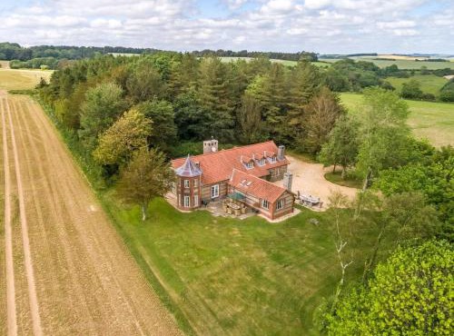 4 Bed in Dorchester 80513