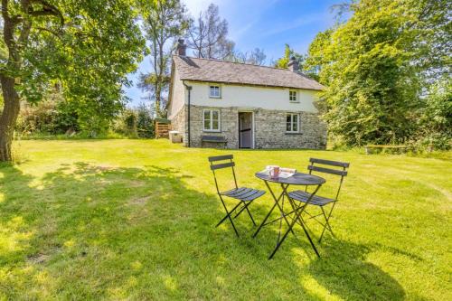 4 Bed in Llwynygroes oc-y29715