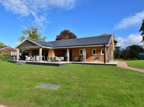 4 Bed in Oswestry 74110