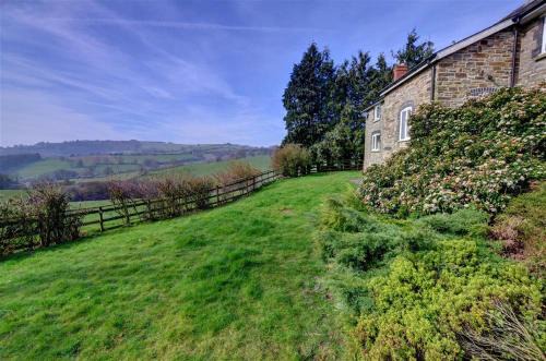 4 Bed in Presteigne oc-wak235