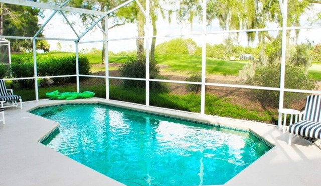 4 Bed Pool Home on Golf Course - 20-25 Min Disney