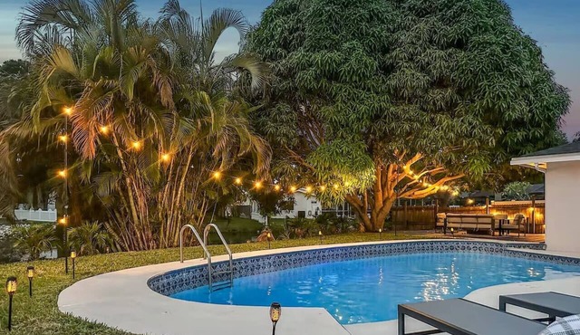 4-Bed Private Home w/Pool – 7 Min to Beach & Golf