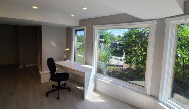 4-Bed Villa with Hot Tub and 23 Acres to Explore