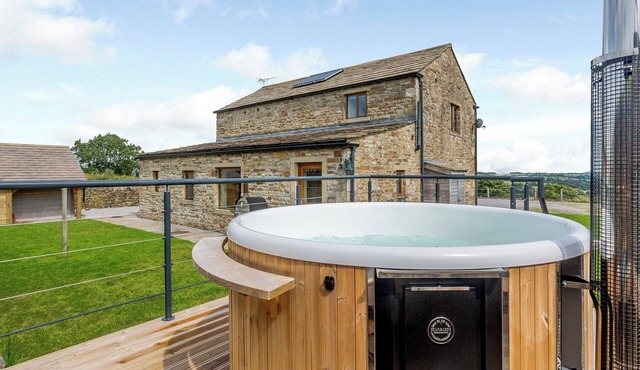 4 bedroom accommodation in Tosside, near Skipton