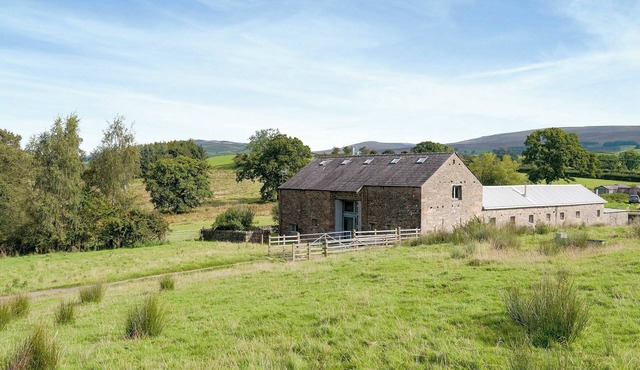 4 bedroom accommodation in Burrow, Kirkby Lonsdale