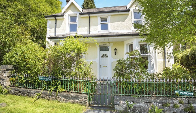4 bedroom accommodation in Capel Curig, Betws-y-Coed