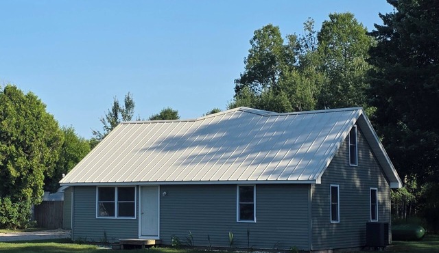 4-bedroom, 2 full bath home centrally located in beautiful Benzie County