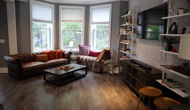 4-bedroom 3.5-bath house in gorgeous Downtown Washington DC Walk Everywhere