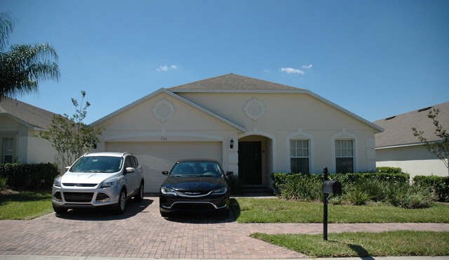 4 Bedroom 3 bathroom Executive Villa. Gorgeous view from the pool deck.