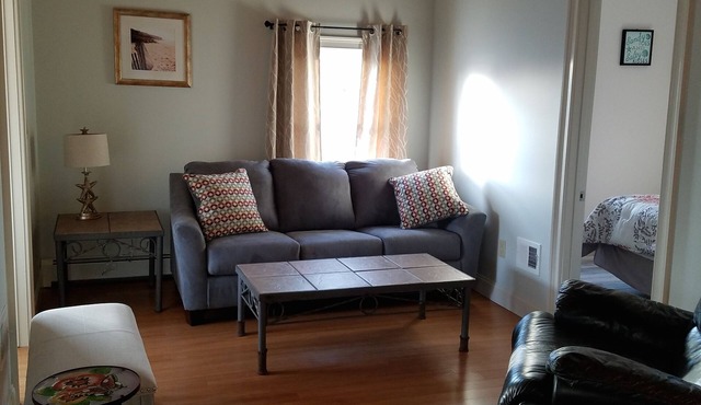 4 Bedroom - 3 Min walk to the beach - Private deck w/gas grill - 2 parking spots