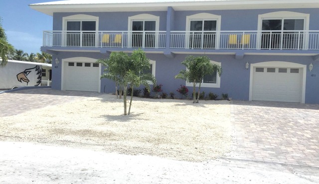 4 Bedroom,4 Bath with private pool and 37 and 1/2 foot boat dock