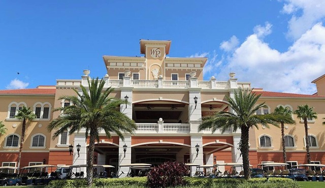 4 Bedroom/4 Bath Deluxe Villa - Sleeps 16 - Minutes from Disney