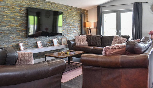 4 bedroom accommodation in Kirkby Lonsdale