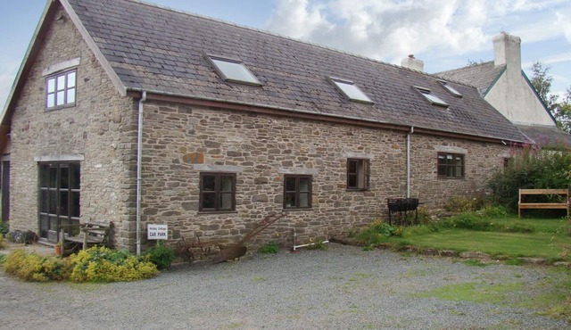 4 bedroom accommodation in Painscastle, near Hay-on-Wye
