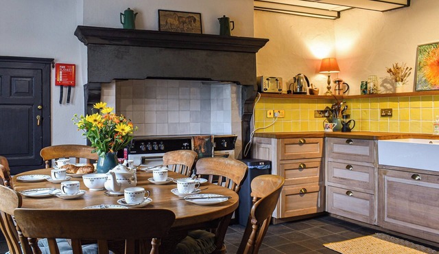 4 bedroom accommodation in Ravenstonedale, near Kirby Stephen