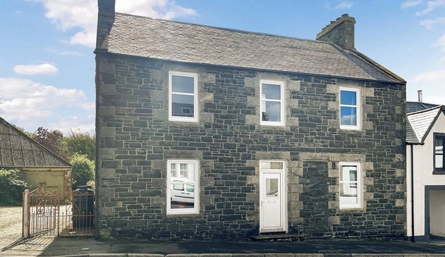 4 bedroom accommodation in Glenluce, near Stranraer