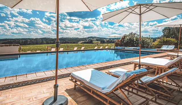 4 bedroom accommodation in Venta del Moro