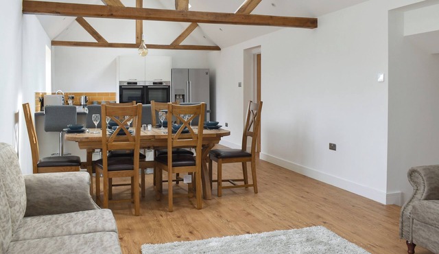 4 bedroom accommodation in Brabourne, near Ashford