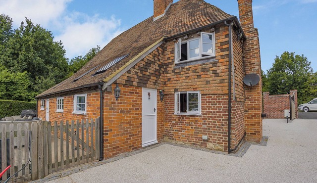 4 bedroom accommodation in Sevington, near Ashford