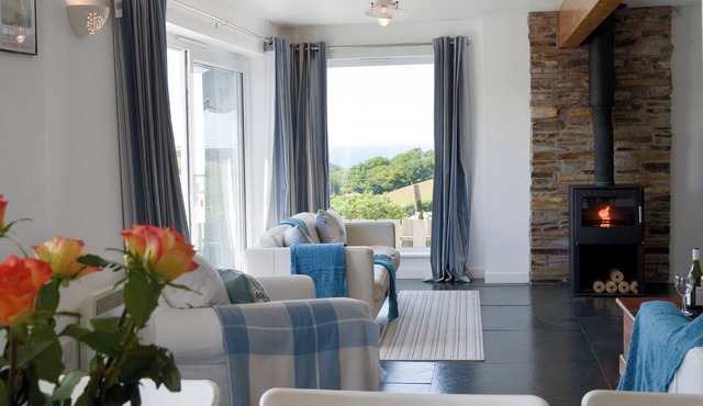 4 bedroom accommodation in Crackington Haven, near Bude