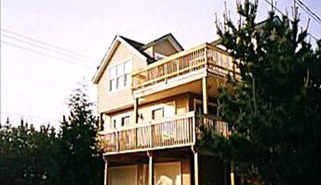 4 bedroom accommodation in Harvey Cedars