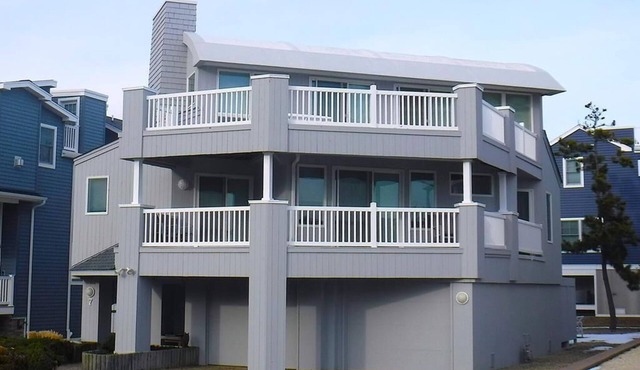 4 bedroom accommodation in Harvey Cedars