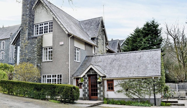 4 bedroom accommodation in Betws-y-Coed