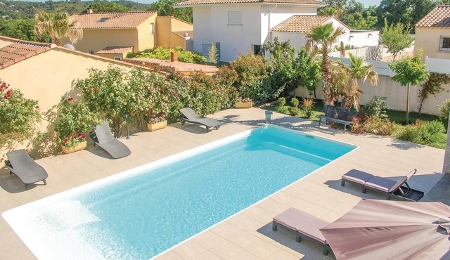 4 bedroom accommodation in Vailhauques