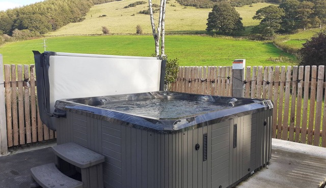 4 bedroom accommodation in Capel Bangor, near Aberystwyth