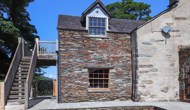 4 bedroom accommodation in Betws Garmon, near Beddgelert