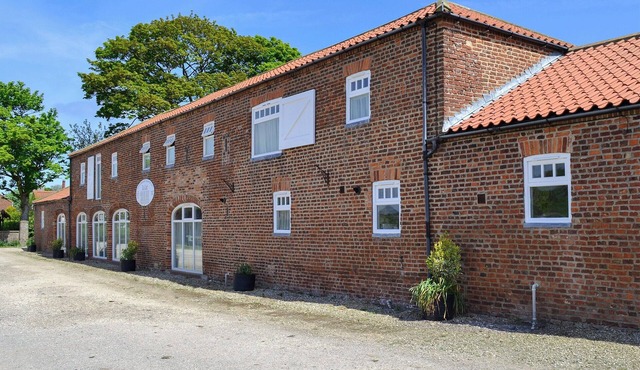 4 bedroom accommodation in Flamborough