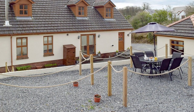 4 bedroom accommodation in Mynydd Cerrig, near Llanelli