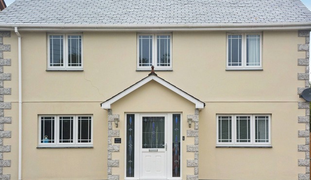 4 bedroom accommodation in Molinnis, St Austell