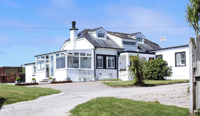 4 bedroom accommodation in Aberdaron