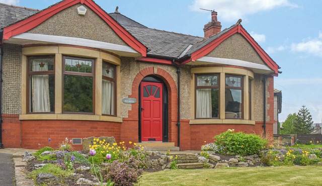 4 bedroom accommodation in Clitheroe