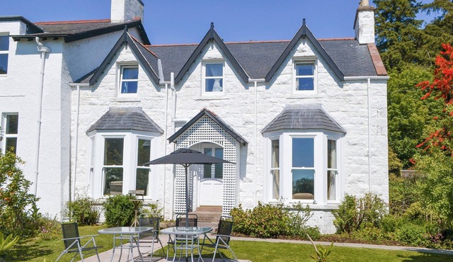 4 bedroom accommodation in Rockcliffe, near Dalbeattie