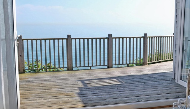 4 bedroom accommodation in Sandgate, Hythe