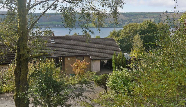 4 bedroom accommodation in Shandon, near Helensburgh