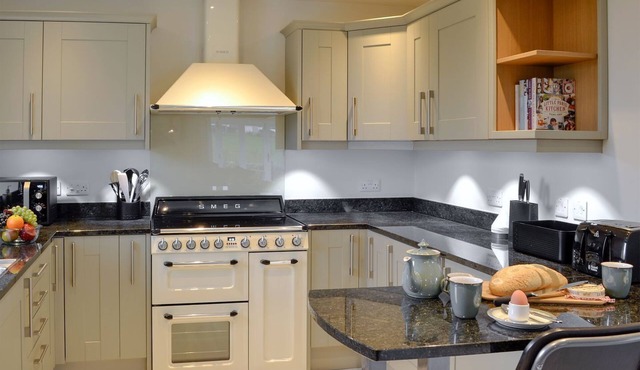4 bedroom accommodation in Crocketford, near Castle Douglas