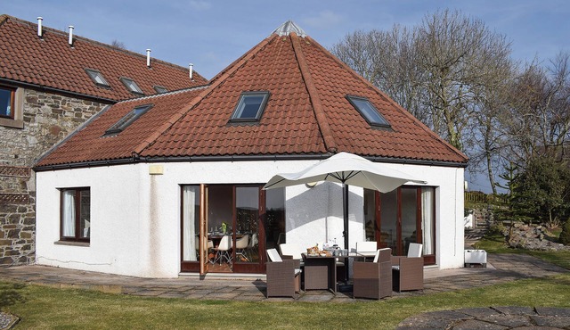 4 bedroom accommodation in Balmullo, near St Andrews