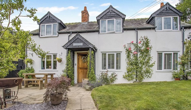 4 bedroom accommodation in Welshpool