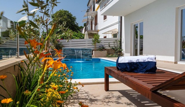 4 bedroom accommodation in Crikvenica