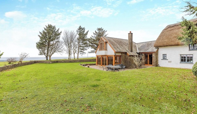 4 bedroom accommodation in Clovelly