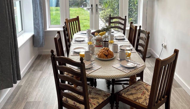 4 bedroom accommodation in Delabole, near Tintagel