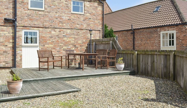 4 bedroom accommodation in Brandesburton, near Bridlington