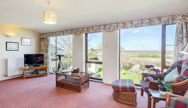 4 bedroom accommodation in Blakeney